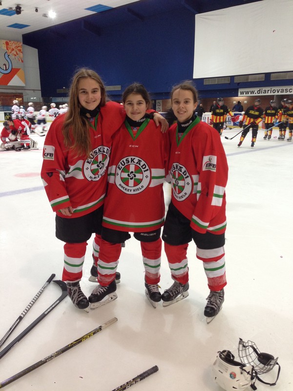 Cinco jugadoras del Club Hielo Huarte al Mundial Sub 18